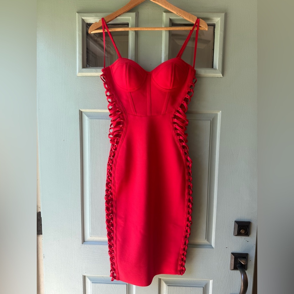 SUPER HOT BANDAGE DRESS!!🔥🔥🔥🔥🔥